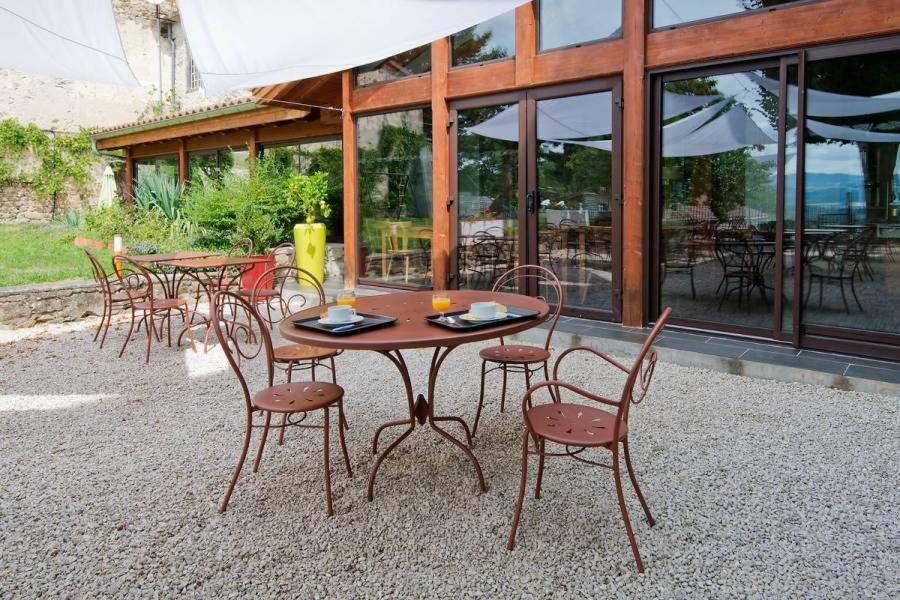 Domaine Le Prieure Hotel